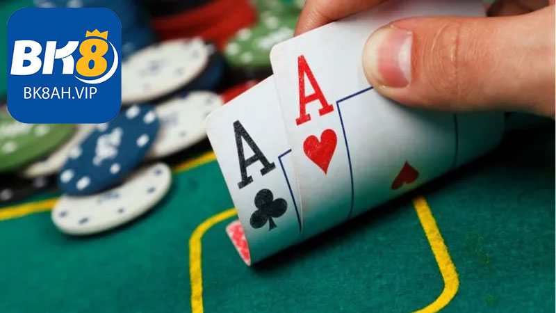 Luật chơi và cách đánh poker chi tiết